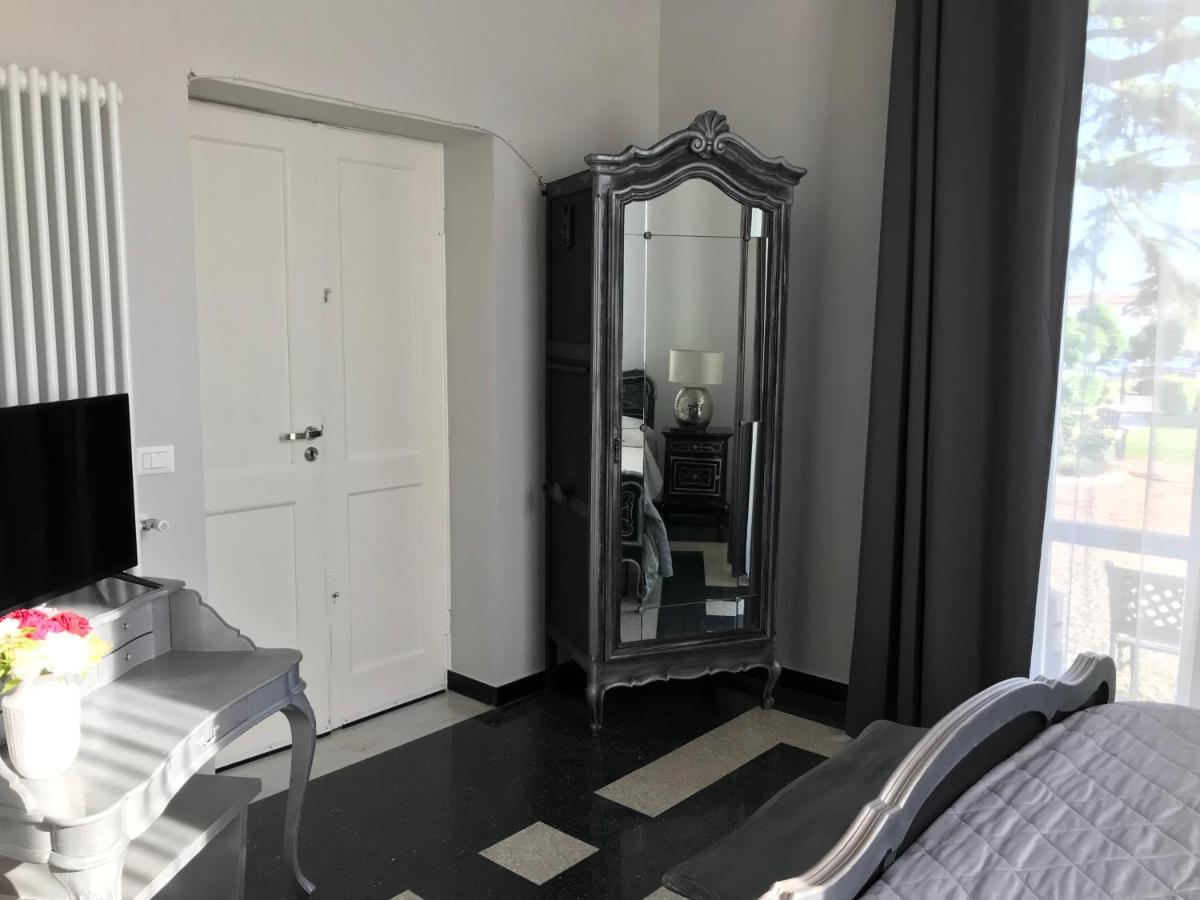 VILLA PRESTIGIO Bed&Breakfast Novi Ligure Exterior foto