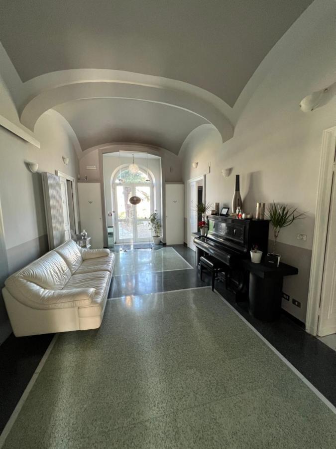 VILLA PRESTIGIO Bed&Breakfast Novi Ligure Exterior foto